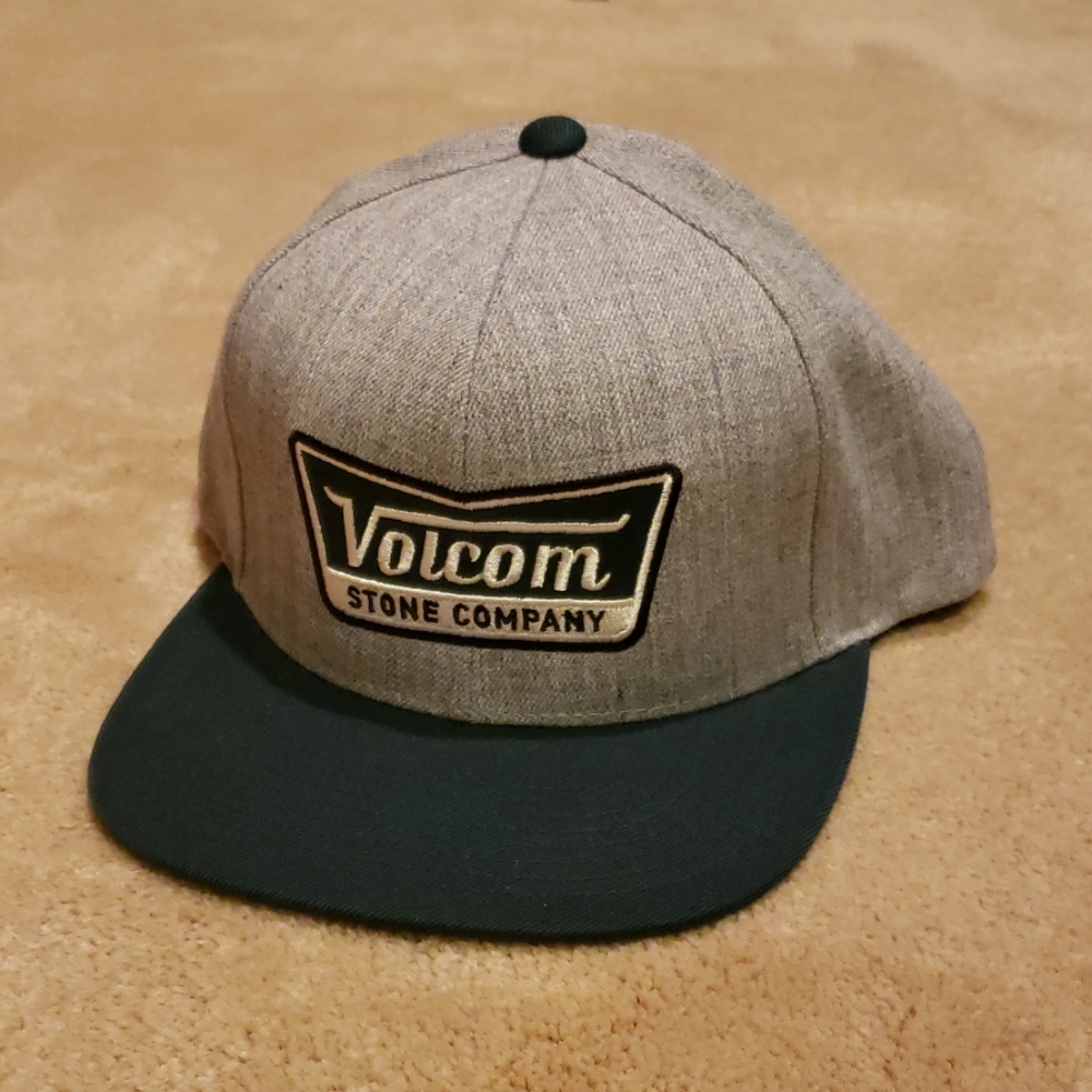 Volcom Cresticle snapback hat